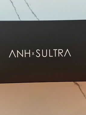 ANH SULTRA CURLING IRON 1.5” Styling Tool Pro Marcel
